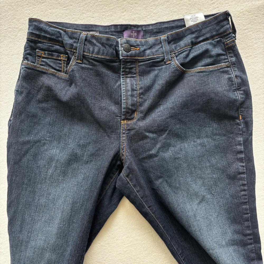 NYDJ Annabelle Skinny Boyfriend Women 14P Dark Blue Lift Tuck Jeans - Picture 2 of 11
